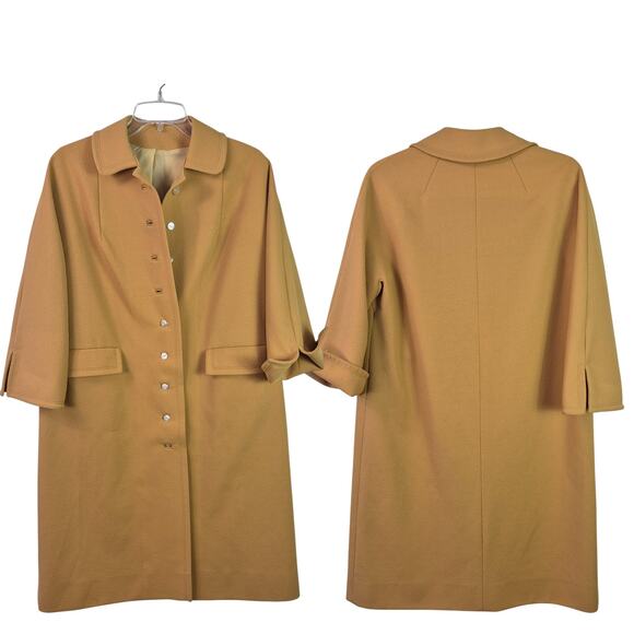 Ruby Rose USA 1960's Yellow Gold Tan Lined Vintage Coat House Coat Size Medium - Picture 1 of 7